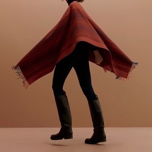 WINTER SALE!!! Hermes Rocobar Poncho BNIB INCREDIBLE PRICE!!!